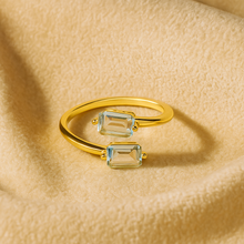 Celestial Calm: Natural Aquamarine Adjustable Ring in Gold-Plated Sterling Silver – Handmade Statement of Elegance & Healing” - Curacíon Holística