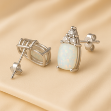 Lightweight 3g opal stud earrings for women