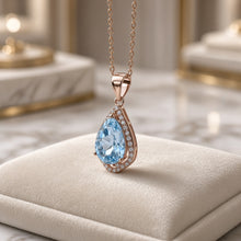 Collar exclusivo con lágrima de aguamarina | Plata de ley 925 bañada en oro rosa sin níquel | Joyería artesanal española de edición limitada por Curación Holística