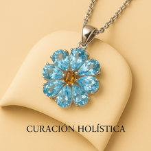 Floral-shaped natural aquamarine pendant with handmade craftsmanship.