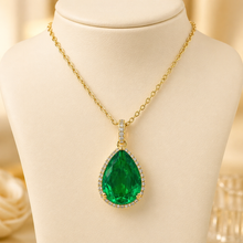 Juego de Collar y Pendientes de Lágrima Nano Esmeralda | Plata de Ley Chapada en Oro de 18k Hecho a Mano | Serie Lágrima Edición Limitada Curación Holística