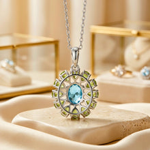 Handmade Limited Edition Swiss Blue Topaz & Natural Peridot Sterling Silver Flower Necklace Pendant | Curación Holistica | Spanish Artisan Craftsmanship | Hypoallergenic S925 Silver | Healing Gemstone Jewelry