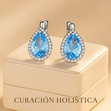 	Gift packaging with Curación Holistica branding and care cloth included