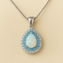 Handmade White Opal and Aquamarine Halo Necklace in Sterling Silver | Curación Holística | Exclusive Healing Jewelry - Curacíon Holística