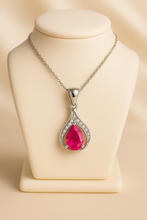 Elegant Ruby and White Quartz Pendant Necklace | Boho Statement Jewelry | Sterling Silver Gold Plated | Curación Holística Exclusive | Healing Gemstone - Curacíon Holística