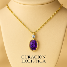 Handmade amethyst and white quartz necklace on luxury cream box – Curación Holística”