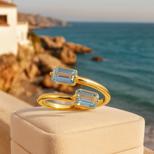Celestial Calm: Natural Aquamarine Adjustable Ring in Gold-Plated Sterling Silver – Handmade Statement of Elegance & Healing” - Curacíon Holística