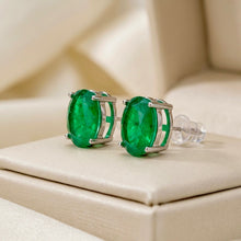 Handmade Limited Edition Natural Diopside Oval Stud Earrings in Sterling Silver | Curación Holística | Spanish Artisan Craftsmanship | Hypoallergenic S925 | Healing Gemstone Jewelry