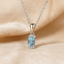 	Lightweight gemstone necklace perfect for everyday elegance
