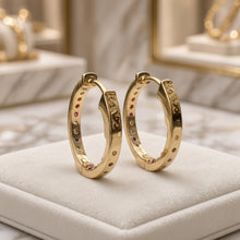 Pendientes de aro con gemas arcoíris hechos a mano | Plata de ley, chapado en oro de 18k, sin níquel | Artesanía española, serie limitada