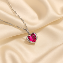 Elegant Ruby Necklace Displayed in Curación Holística Gift Box
