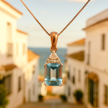 Minimalist luxury aquamarine necklace for women