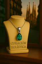 Handmade Nano-Emerald Teardrop Necklace – Boho Chic Statement Pendant – Curación Holística Exclusive Jewelry - Curacíon Holística