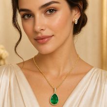 Juego de Collar y Pendientes de Lágrima Nano Esmeralda | Plata de Ley Chapada en Oro de 18k Hecho a Mano | Serie Lágrima Edición Limitada Curación Holística
