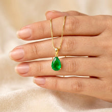 Exquisite Limited Edition Nano Emerald Teardrop Necklace in 18K Gold Plated Nickel-Free Sterling Silver – Handmade Spanish Statement Jewelry by Curación Holística | Holistic Healing Pendant