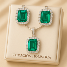 Curación Holística brand luxury jewelry with spiritual emerald properties