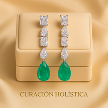Drop earrings with emerald and white quartz on satin jewelry box