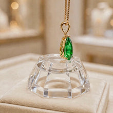 Exquisito Collar de Lágrima de Esmeralda Nano de Edición Limitada en Plata de Ley sin Níquel Chapada en Oro de 18K – Joyería Artesanal Española por Curación Holística | Colgante de Sanación Holística