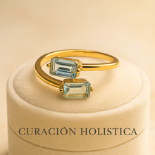 Celestial Calm: Natural Aquamarine Adjustable Ring in Gold-Plated Sterling Silver – Handmade Statement of Elegance & Healing” - Curacíon Holística