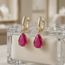 Pendientes hechos a mano Ruby Rose en forma de lágrima bañados en oro de 18K de plata de ley 925 | Edición Limitada Curación Holística | Artesanía Española